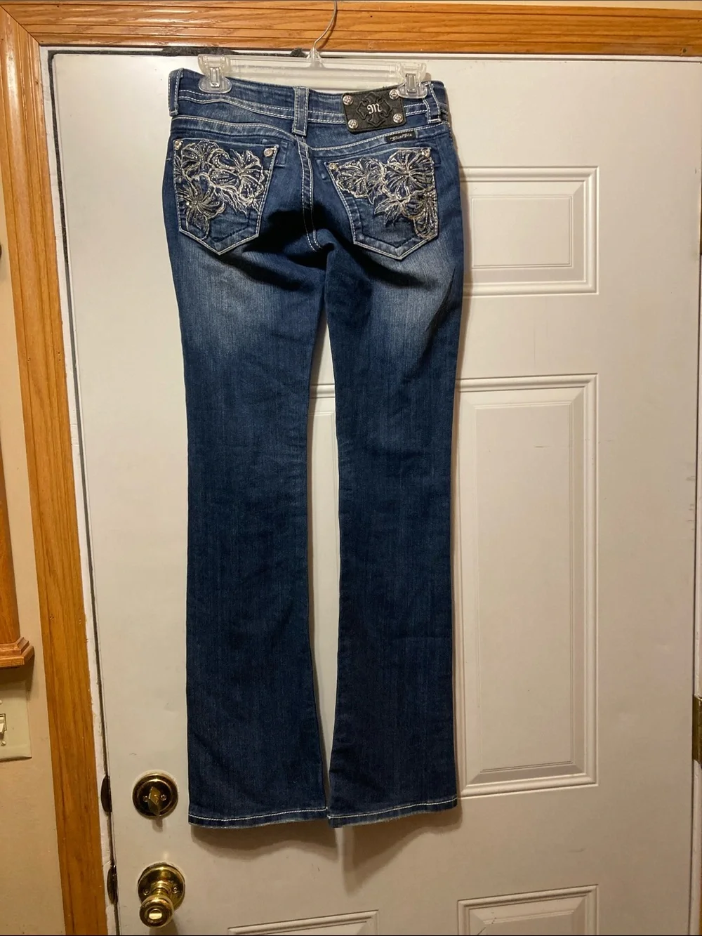 Miss Me Dark Blue‎ Boot Cut Jeans with Embroidered Back Pockets 26